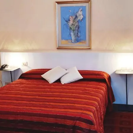 Hotel Santa Lucia-3